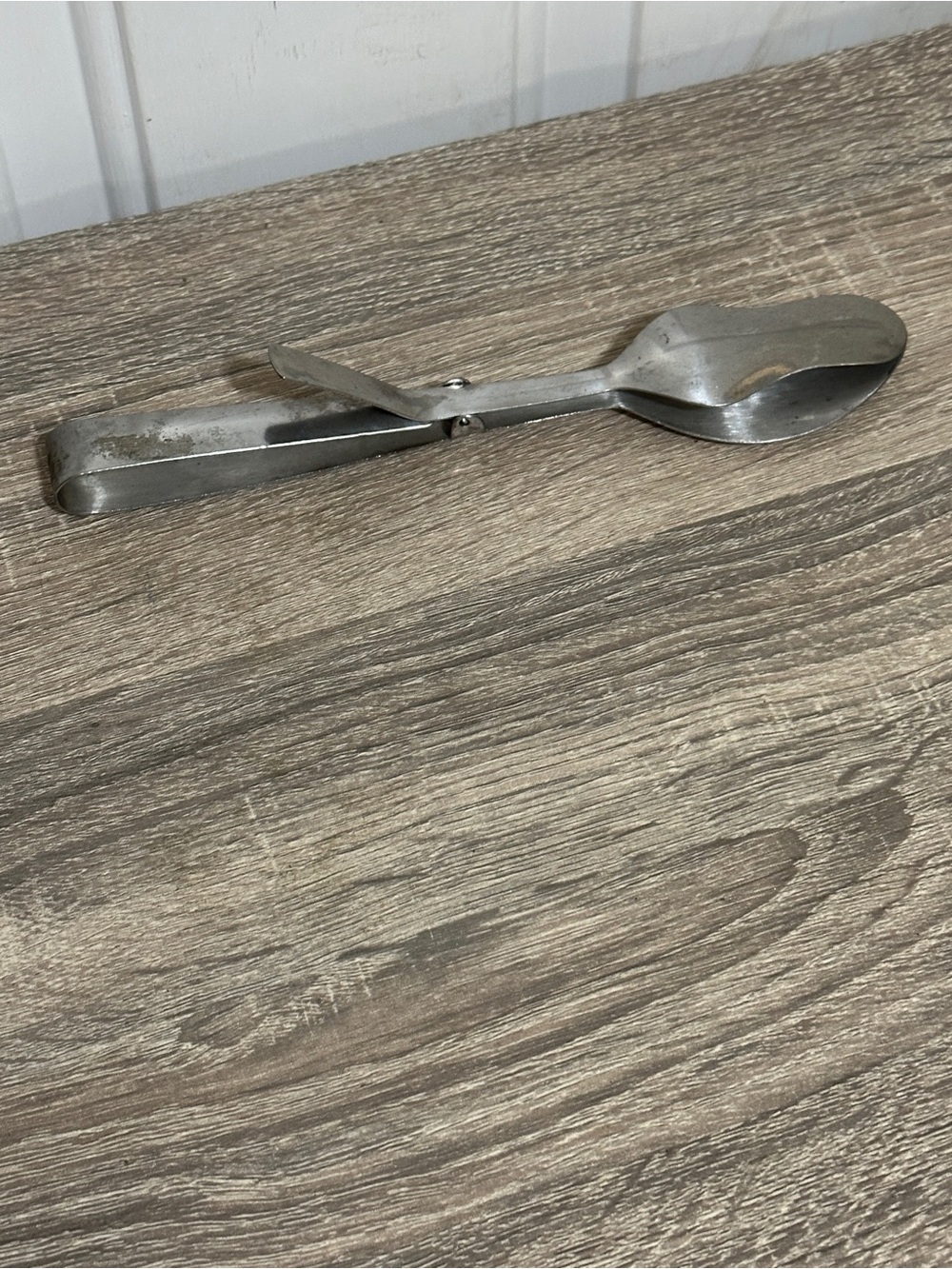 Vintage Viners International Stainless Steel Serving /Salad Tongs